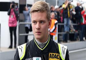 نجل "شوماخر" يرث مهارة والده في عالم السرعة ويفوز ببطولة أوروبا لفورمولا-3