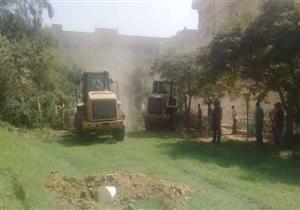 حملات مكثفة بأحياء القاهرة لإزالة التعديات ومخالفات البناء 