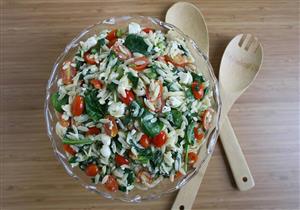 سلطة الكينوا تساعد على خسارة الوزن.. طريقة بسيطة لتحضيرها