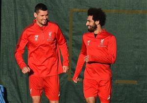 بسبب البيتزا والسلة.. مشاكسة جديدة بين صلاح وصديقه (فيديو)