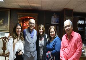 بالصور..دلال وميرفت وغادة يشاهدن "خيبتنا"