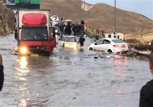 5 وفيات وإعلان حالة الطوارئ.. كيف أثرت السيول على العاصمة الأردنية؟