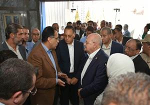 بالصور- رئيس الوزراء يتفقد مشروع معهد "أورام الزقازيق" الجامعي