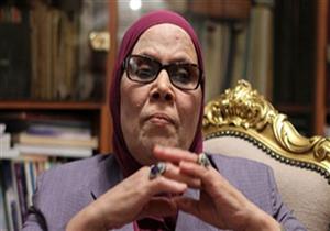 "لا تنطبق عليهن شروط الأمومة".. آمنة نصير منتقدةً سلوكيات بعض الأمهات