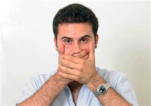 هل استخدام الخل لتنظيف الأسنان آمن؟