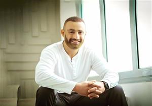 أحمد السقا يسأل الجمهور عن ذكرياتهم مع فيلم مافيا "فيديو"