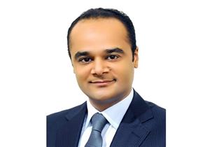 نادر سعد: "حملات توعية ومحفزات للأُسر لمواجهة الزيادة السكانية"