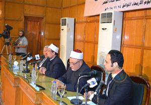  خالد الجندي: بعض الدعاة يعيشون حياة القبيلة