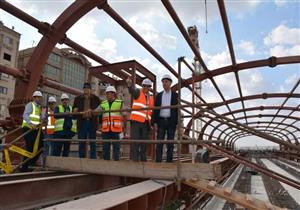 نائب وزير النقل يتفقد معدلات تنفيذ المرحلة الرابعة للخط الثالث للمترو