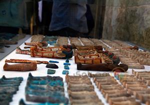 "مقبرتان و1000 تمثال أوشابتي".. تفاصيل الكشف الأثري الجديد في الأقصر