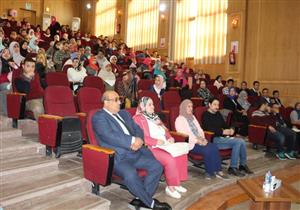 افتتاح ملتقى مهارات التوظيف لطلاب "صيدلة المنصورة"