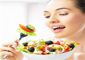 6 فيتامينات ضرورية للمرأة بعد الأربعين.. تعرفي عليها