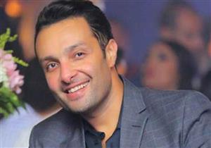 وائل عبدالعزيز يعلق على مساعدة أحمد مكي لـ فاطمة كشري 