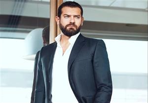 عمرو يوسف يوجه رسالة لجمهوره في أول ليلة عرض لـ"ولاد رزق 2"