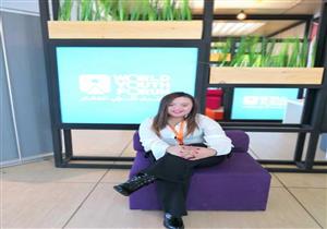 "سما" تتحدى الإعاقة من منتدى الشباب: "نفسي اشتكي للسيسي.. الناس بتعاملني وحش"