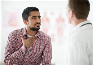  تقلصات المريء تسبب آلام شديدة بالصدر.. إليك الأسباب والعلاج