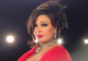  " بيلبسوا بدل ملط".. فيفي عبده مهاجمة الراقصات الأجنبيات