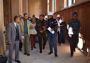 مساعد وزير الآثار يتفقد أعمال ترميم المتحف اليوناني الروماني