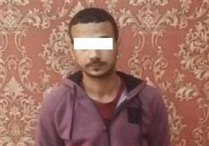 جمع 3 ملايين جنيه.. ضبط شخص لتجميع مٌدخرات العاملين بالخارج وبالإتجار بها في سوهاج 