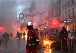 اشتباكات بين الشرطة ومتظاهرين في باريس.. وإرسال قوة مكافحة الشغب للعاصمة