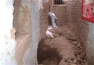 ضُبط بحوزتهم 5 قطع فخارية.. ضبط 4 أشخاص لقيامهم بالتنقيب عن الآثار داخل  منزل بالقاهرة