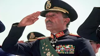 السلاح لم يكن وحده”.. كيف خاض السادات معاركه السياسية بقوة الكلمة؟