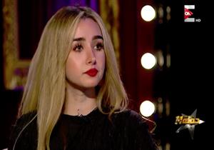 هنا الزاهد تكشف عن علاقتها بالفنان طلعت زكريا: "أبويا اللي مربيني" (فيديو)