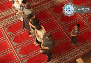 فتاوى الصلاة (56): حكم تسوية الصفوف في صلاة الجماعة