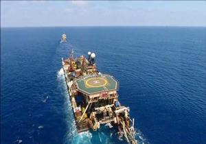 ميناء غرب بورسعيد يستقبل سفينة معدات "حقل ظهر"