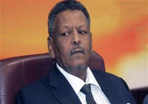 حاول الانقلاب على المجلس العسكري.. أنباء عن اعتقال نائب البشير الأسبق