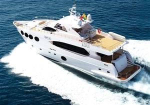 العثور على "يخت سياحي" مجهول مشحوطًا بساحل كفرالشيخ