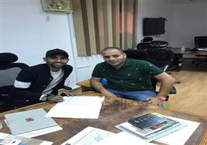 رسميا.. الأهلي يجدد عقد مؤمن زكريا 3 مواسم