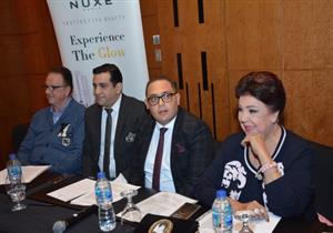 رجاء الجداوي: إطلالتي كانت مناسبة لسني.. وهذا رأيي في الفساتين "العارية" 