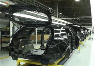 شاهد.. تجميع سيارة كيا سورينتو في مصر