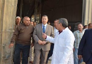  محافظ بني سويف يتفقد مشروعات الدواجن