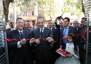 وزير الاتصالات يفتتح مركزين للخدمات البريدية المتكاملة ببني سويف