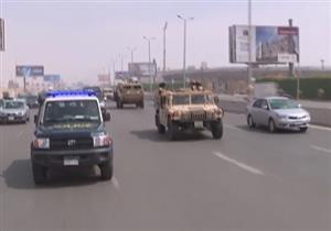 بالفيديو.. انتشار عناصر القوات المسلحة والشرطة لتأمين الكنائس في عيد الميلاد