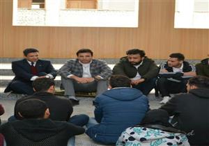 رئيس جامعة دمياط يجتمع باتحاد الطلاب والأسر الطلابية في المنشآت الجديدة   