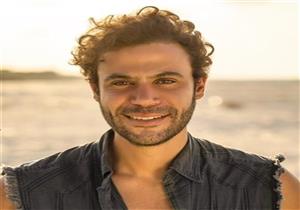 بعد تصدره ووالده قائمة الأكثر بحثًا على "جوجل".. محمد إمام: "للزعامة عنوان"