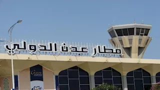 صاروخان حوثيان يستهدفان مطار عدن.. وتصعيد عسكري في جبهات اليمن