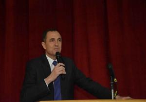 التعليم: إيقاف مدرس عن العمل وإحالته للنيابة الإدارية لاتهامه بالتحرش بطالبة