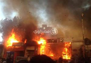 إخلاء المنازل المجاورة لحريق إسنا.. و6 سيارات إطفاء لإخماد النيران