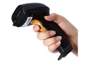 باستخدام جهاز ماسح شفرات .. ألمانية تنجح في طرد لصين اقتحما متجرها