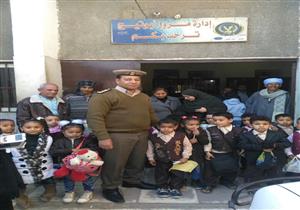 بالصور.. مرور أسيوط يستقبل طلاب المدارس