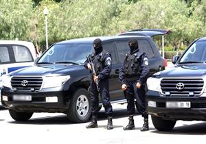 اعتقال ثلاثة أشخاص لتوزيعهم منشورات لمقاطعة الانتخابات بالجزائر