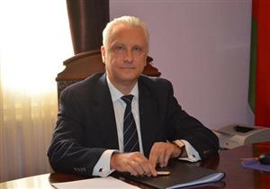 سفير بيلاروسيا: إفتتاح خط إنتاج الشاحنات " ماز" مع الإنتاج الحربي استكمالا للتعاون المشترك