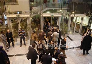 بحضور وزيرة الثقافة.. "الحلفاوي" و"الجندي" ينيران "القومي للمسرح" بـ"إضحك لما تموت"