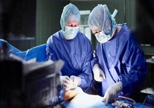 وفد طبي أجنبي يجري جراحات لمناظير الصدر مجانا في أسيوط 