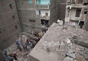 "ومازال البحث مستمر".. انقاذ طفل و4 أشخاص من أسفل أنقاض عقار "منشأة ناصر"