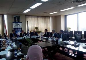 جمعية رجال الأعمال توصي بالتعامل بعملة الروبل مع السياح الروس